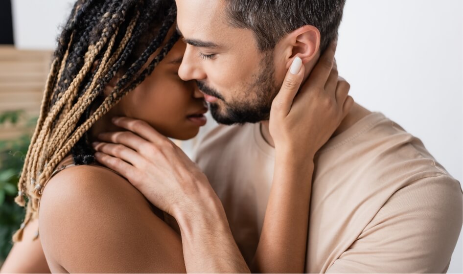 side-view-of-brunette-bearded-man-and-hot-african-2025-05-20-16-55-45-utc (3)